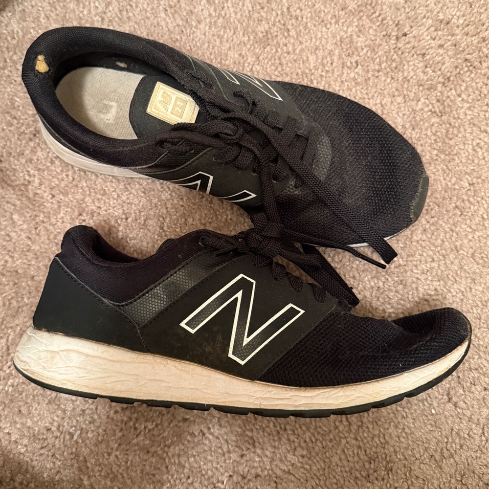 New Balance Black and White Running Shoes